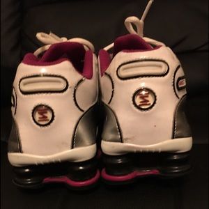 Women Nike Shox